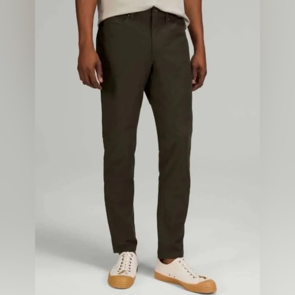 lululemon athletica Men's Olive Green Slim Pants
